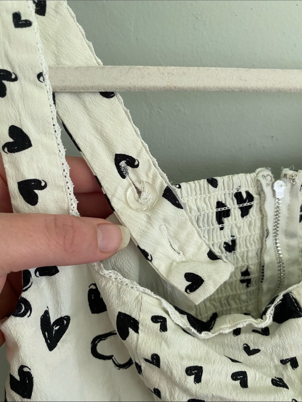 Avec Les Filles Women’s White Midi Dress with Black Heart Print Size 6 - Picture 8 of 11